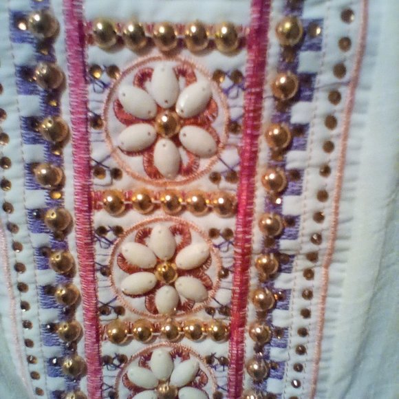 Wrangler tunic top. Cream beaded. Size Large - Picture 1 of 3